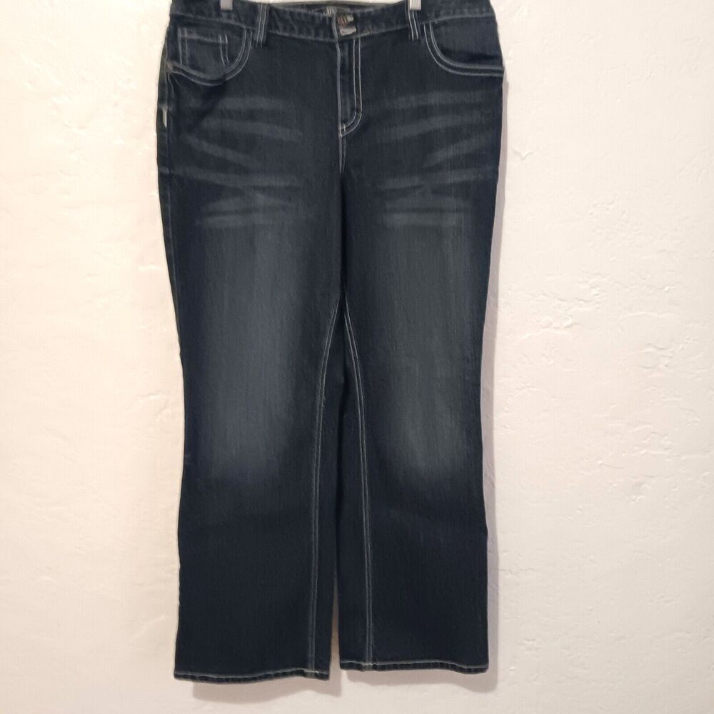 Cato Woman Jeans Plus Sz 18W Blue Denim Bootcut Fleur-de-Lis Pocket NWOT y2k